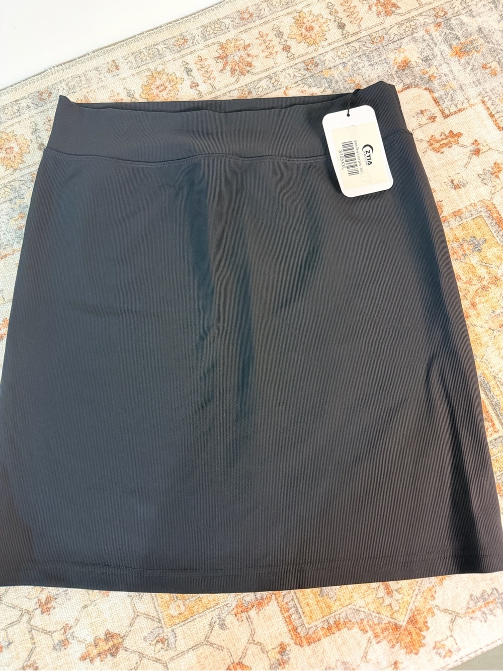 Zyia black activewear skirt